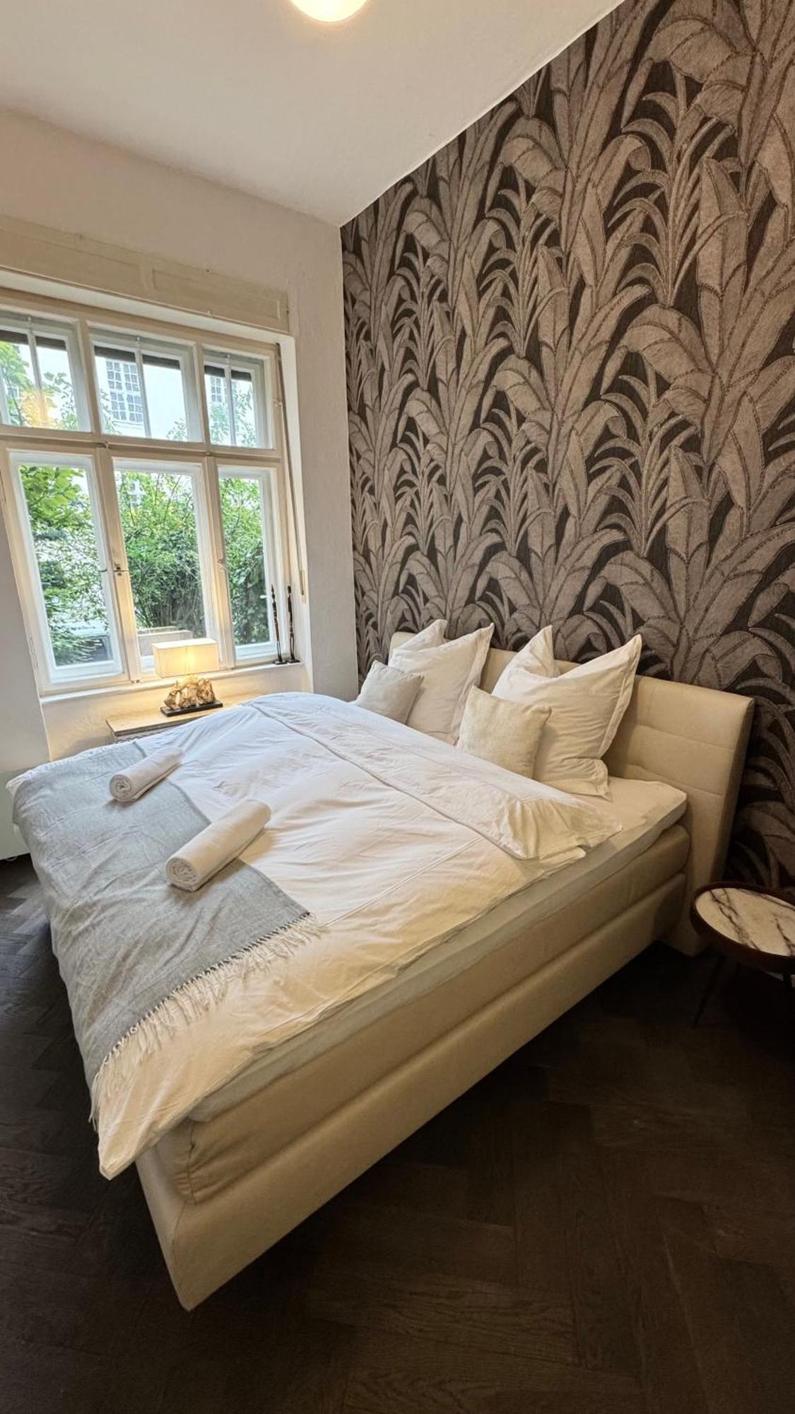 Exklusives Designer-apartment In Altbogenhausen Hochwertige Ausstattung Fuer Hoechste Ansprueche Appartement
