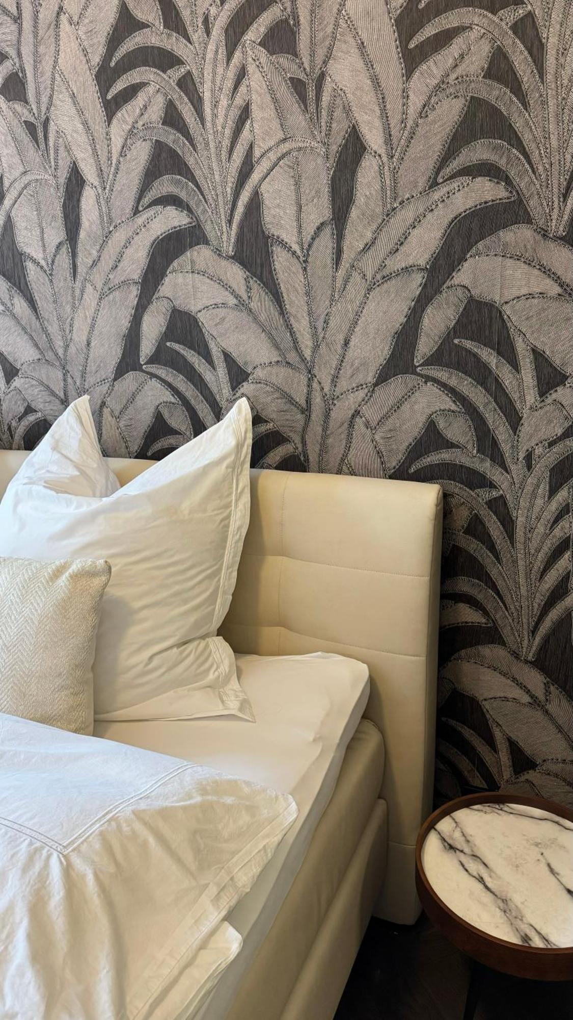 Appartement Exklusives Designer-apartment In Altbogenhausen Hochwertige Ausstattung Fuer Hoechste Ansprueche München