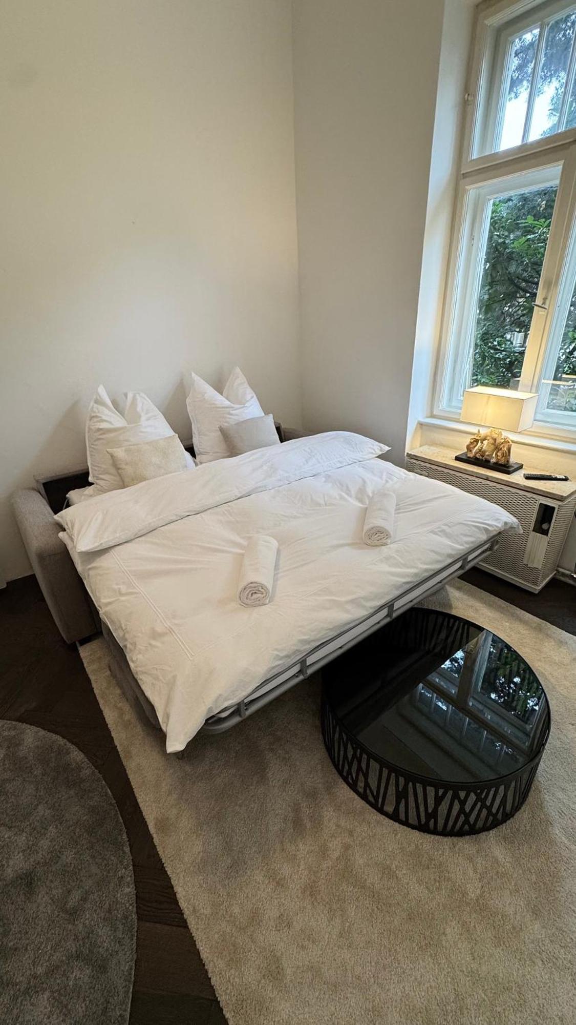 Exklusives Designer-apartment In Altbogenhausen Hochwertige Ausstattung Fuer Hoechste Ansprueche Appartement